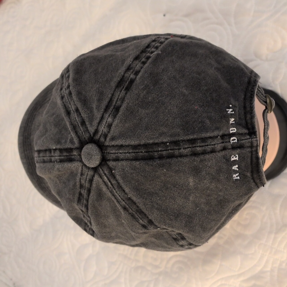 Rae Dunn Let It Snow Snowman Cap - Picture 4 of 9